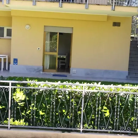 Speltri Al Mare Apartment